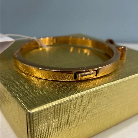 Kate Spade Pave Bow Bangle Bracelet Gold Toned Crystal Bow Charm - Picture 5 of 9